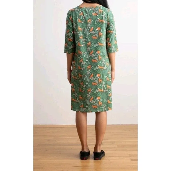 Winter Water Factory Helsinki Deer & Foxes Dress XXXL 3XL Green NWOT 3/4 Sleeve - Picture 4 of 6